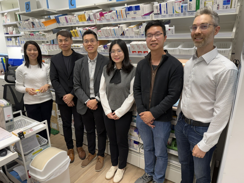 HKUMed demonstrates that statins can lower the risk of cardiovascular disease without increasing major adverse events, providing guidance for future clinical practice in managing high cholesterol. The research is led by Professor Eric Wan Yuk-fai (third left).